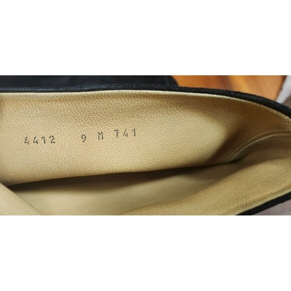 Gravati Black Suede Knee High Boots Vibram Gumlite Sole Classic Riding Style 9M - Picture 12 of 16